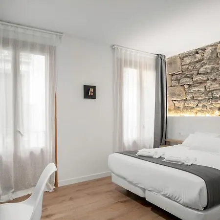 Πανσιόν 32 De Agosto 3*