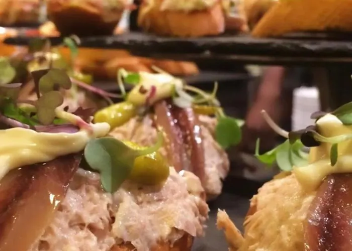 32 De Agosto Konukevi