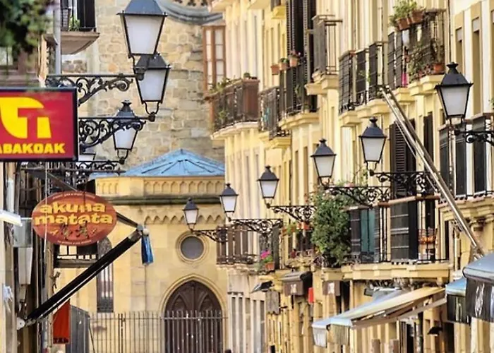 32 De Agosto Konukevi San Sebastián