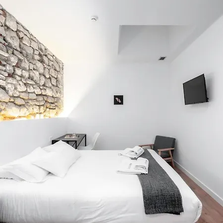 32 De Agosto Penzion 3*