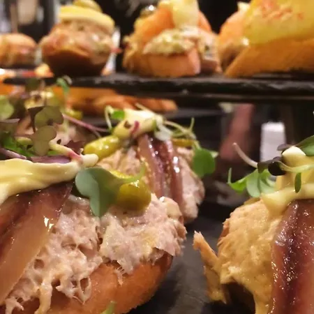 32 De Agosto Penzion